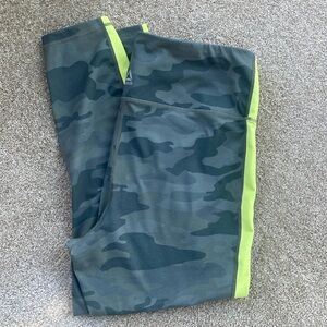 Reebok camouflage leggings